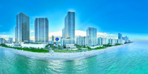 New Ocean View Condo, Direct Beach Access, Pool & Amenities at Hollywood Beach
